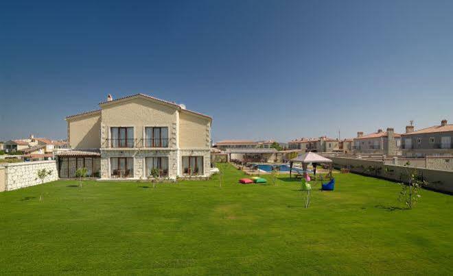 Pupil Hotel 3*
